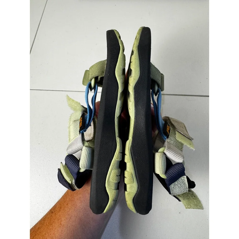 Teva Hurricane XLT2 Kids Size 1 Multi Color Strap Athletic‎ Outdoor Sandals